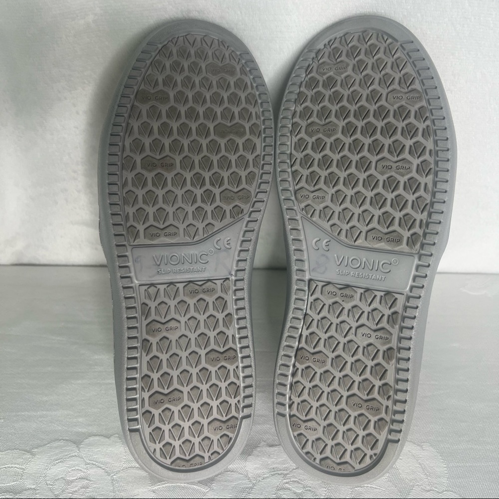 Vionic Avery Iridescent Silver Metallic Slip On S… - image 7